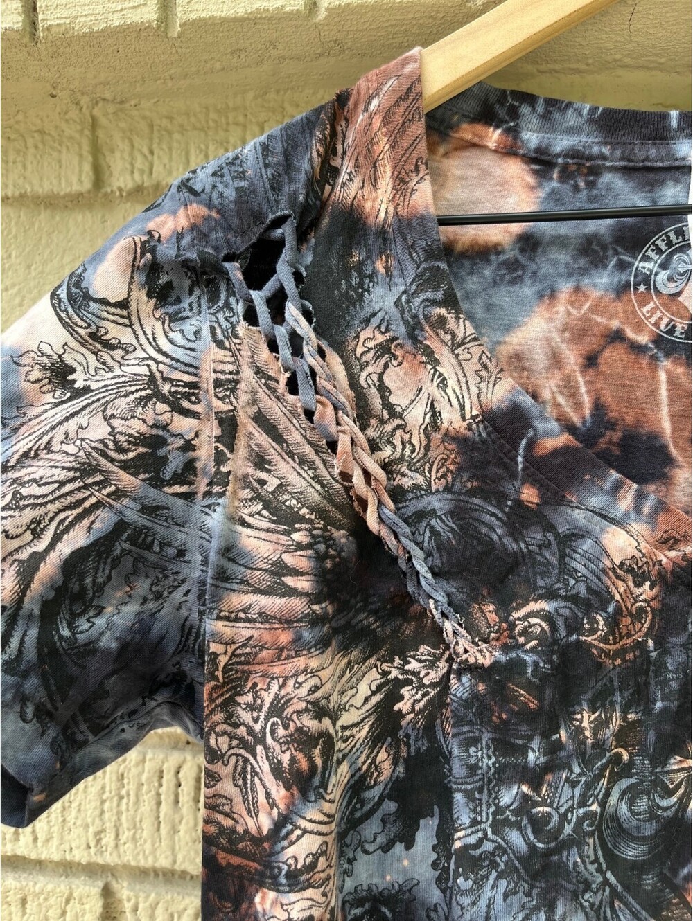 NWT AFFLICTION Live Fast Babydoll XL Extra Large Wing Tie Dye Bleach Fitted - Picture 4 of 5